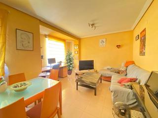 Appartement à Carolinas Altas. Piso de dos habitaciones reformado en el barrio del pla en alica