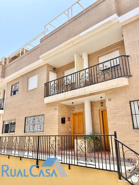 Foto 11b1ff5a-8082-4849-adee-a1906c3359fa. Casa bungalow unifamiliar con encanto en Centro Sant Vicent del Raspeig