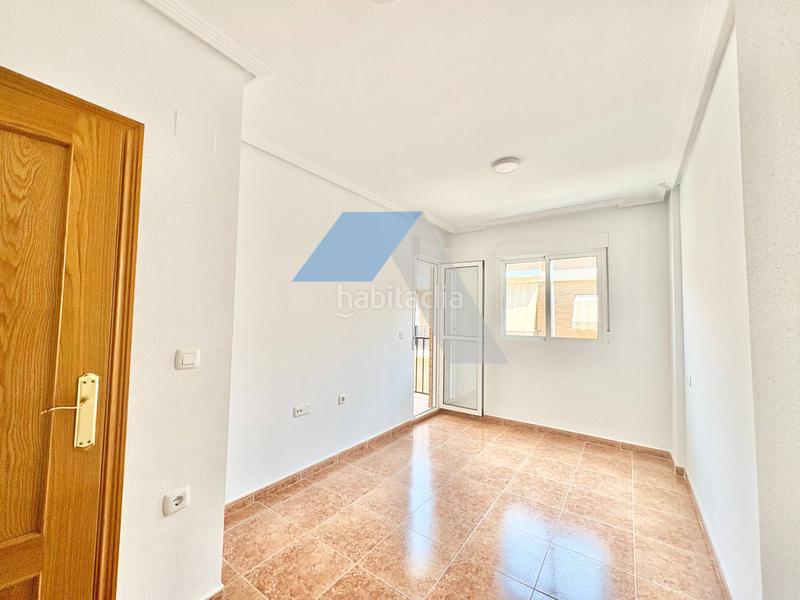 Foto cde30347-ef19-41c2-a01a-315fa77c581b. Casa bungalow unifamiliar con encanto en Centro Sant Vicent del Raspeig