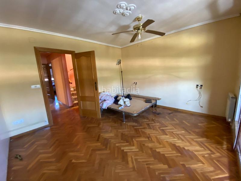 Foto 8a2f5f4a-8011-4417-a7b0-ddabafa4aa82. Casa amb aparcament a San Blas Alicante