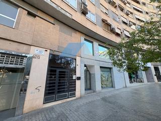 Rent Office space in Altozano - Conde Lumiares. Tu próximo local en gran vía te espera!