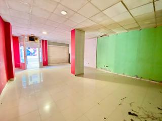 Location Local commercial à Norte. Alquiler local comercial de 130m2 en ancha de castelar de san vi