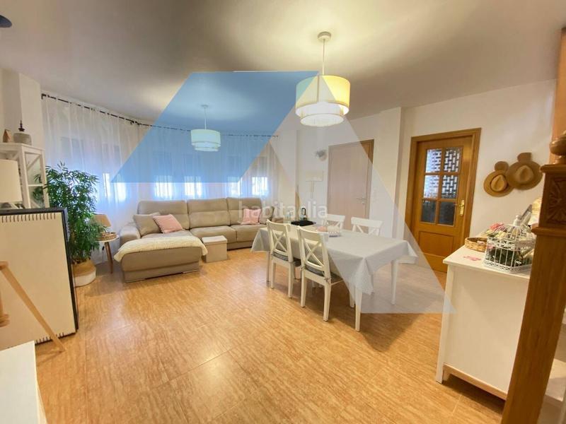 Foto 6ad8d101-d8b1-4441-94ef-438ae8e57da6. Xalet amb aparcament a Castalla