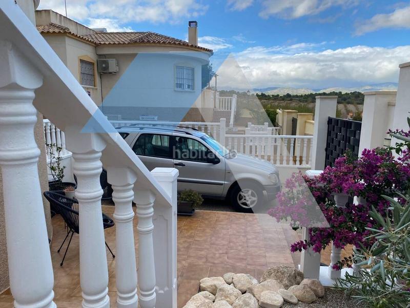 Foto a22fb275-a462-413f-8402-c9af70ac543b. Xalet amb aparcament a Castalla