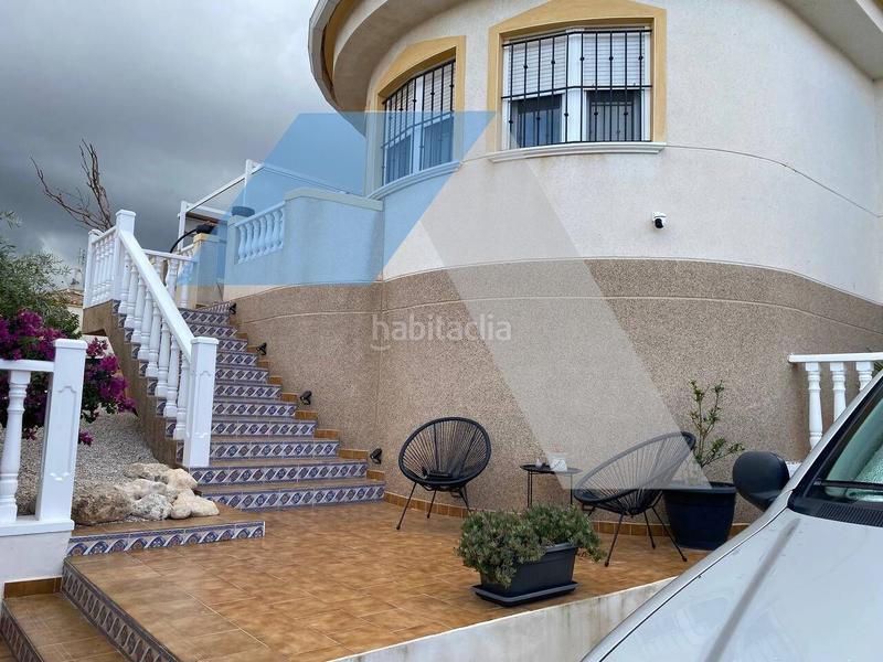 Foto acbf29e2-9f0b-4867-9c0a-daa87d5ff10d. Xalet amb aparcament a Castalla