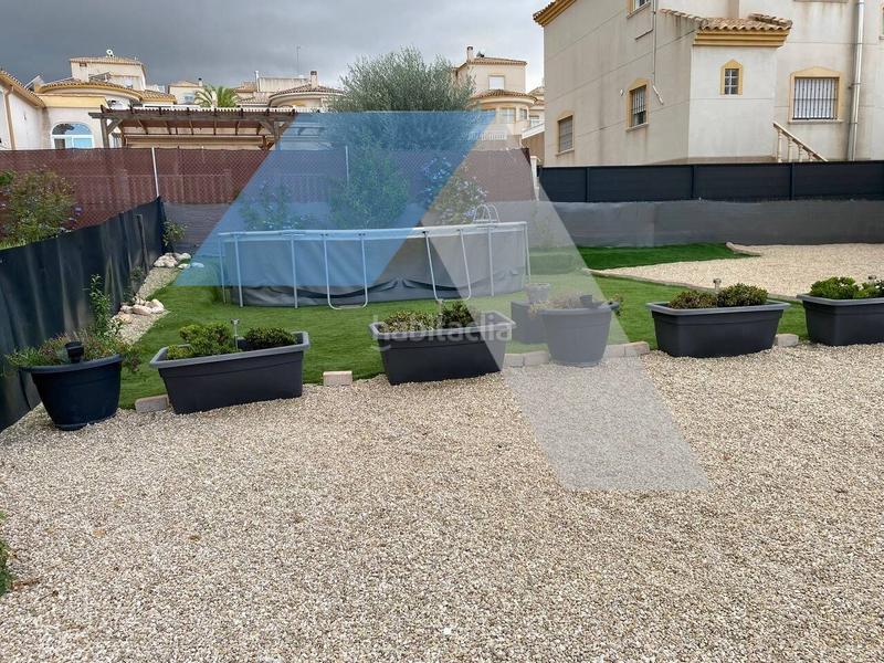 Foto c571354e-0e2c-4685-bfd0-f58f35646dab. Xalet amb aparcament a Castalla