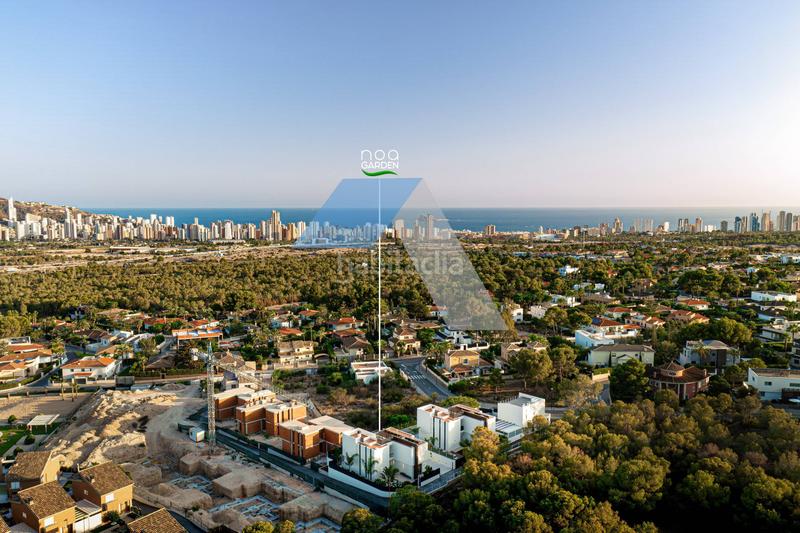 Foto 0b287fd4-fc61-473b-824e-045cfdc1b5f2. Chalet vive en un chalet de lujo en Varadero Nucia (la)