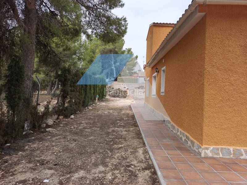 Foto 15a12275-56fa-4bf6-b5b1-170be6b0d698. Chalet  independiente totalmente reformado en parcela de 943 m en Tibi