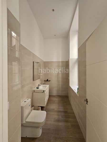 Foto 1a3bae23-dd8c-4ee6-887c-5788ed88add7. Local comercial a Barrio del Centro Alicante