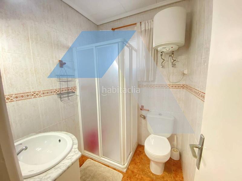 Foto b5a53b83-c23b-4d4d-8ff1-80ba9a67322a. Xalet amb aparcament a Peña de las Águilas Elche / Elx