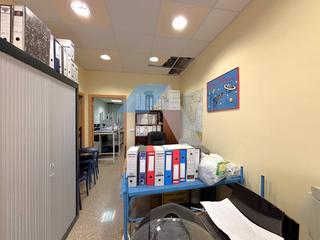 Local commercial à Norte. Local comercial a pie de calle en san vicente del raspeig  zona