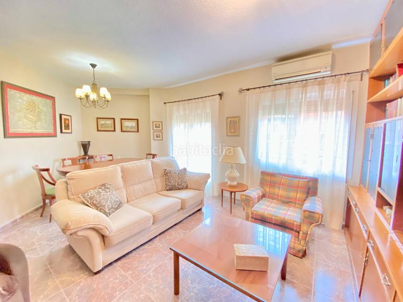 Foto 4e0671ff-e033-4d50-b63d-e5f115cd6946. Appartement dans Carolinas Bajas Alicante