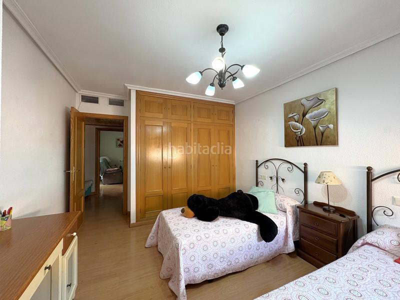 Foto f5517678-dec2-484e-bf3f-aa5a1b3d9de1. Haus in Centro Sant Vicent del Raspeig