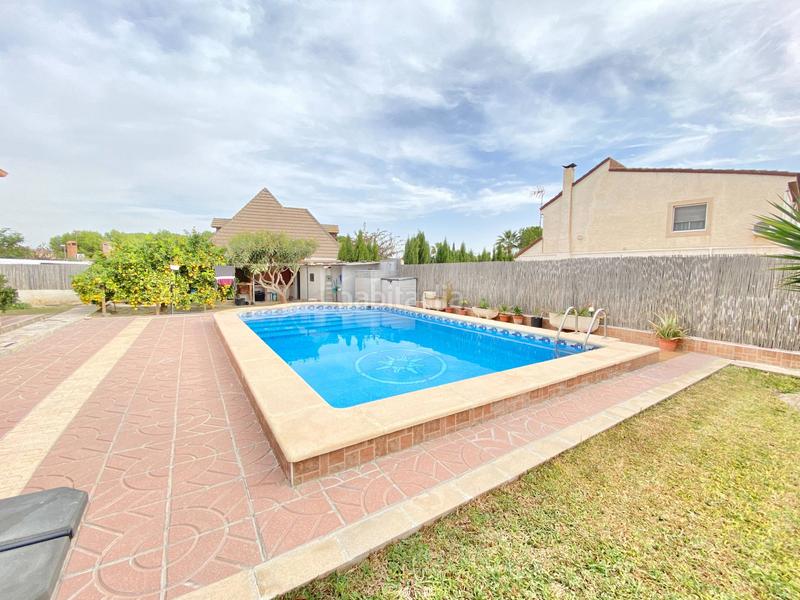 Foto 82fdd83c-9591-47f2-b0c0-42bfd9232dde. Xalet amb calefacció aparcament a La Huerta Mutxamel