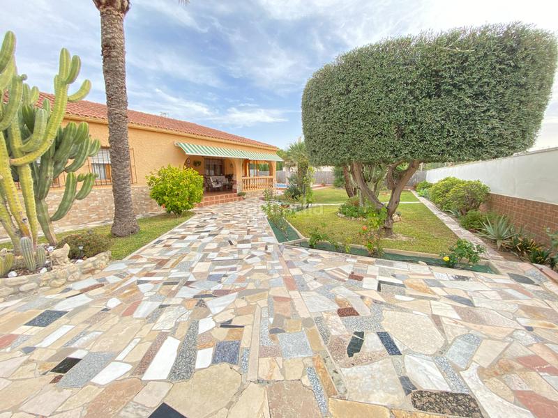 Foto b967eb58-9406-48a2-b1b0-90ba7d4974ba. Xalet amb calefacció aparcament a La Huerta Mutxamel