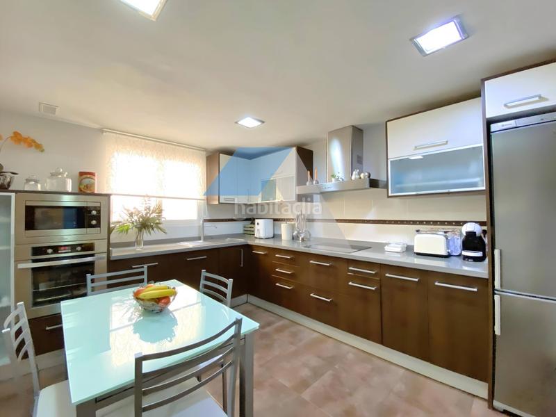 Foto 9f3805cf-768d-45e5-b916-563f7a82d267. Duplex with parking in Norte Sant Vicent del Raspeig