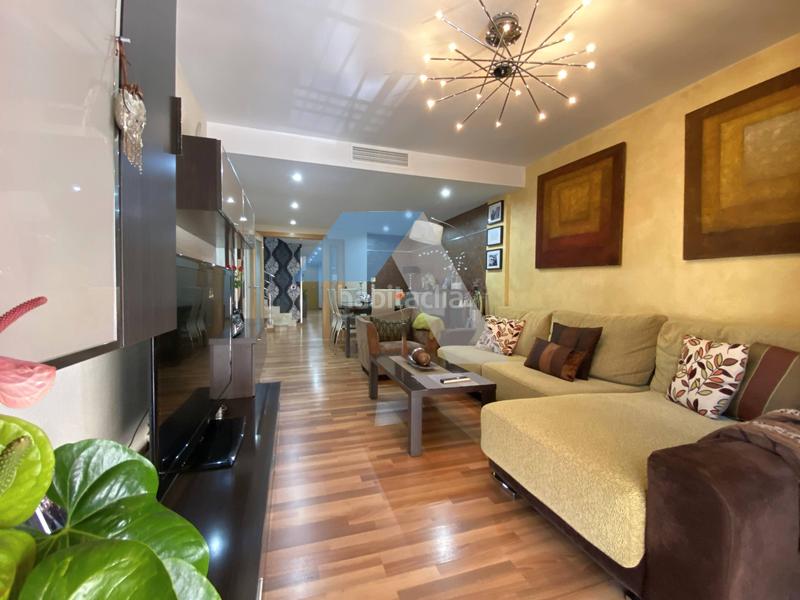 Foto ec9f59c3-d7d4-4a6a-a3d7-8b03c0071dac. Duplex with parking in Norte Sant Vicent del Raspeig