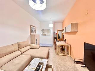 Etagenwohnung in Centro. Piso en planta baja en zona universitaria