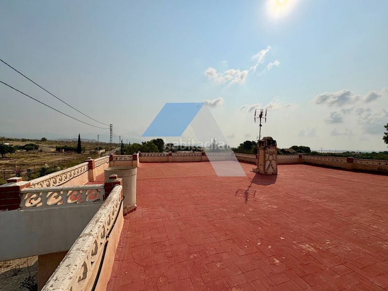 Foto ecccc965-6315-432c-9372-9a48e68a9d19. Xalet a La Huerta Mutxamel