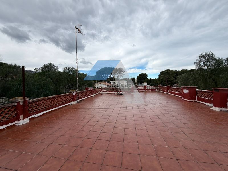 Foto e1377d22-4a01-4303-8ef9-8878c1d3a2b1. Xalet amb piscina a Las Rotas / Les Rotes Dénia