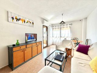 Flat in Centro. Vivienda de 3 dormitorios cerca del parque lotorrent