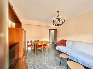 Casa in Castalla. Casa con carácter y grandes posibilidades en castalla, ubicada e