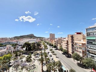Pis a Campoamor. Piso de 2 dormitorios junto a plaza de toros