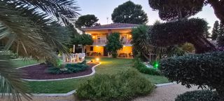 Xalet a Villamontes-Boqueres. Espectacular chalet en crta. castalla