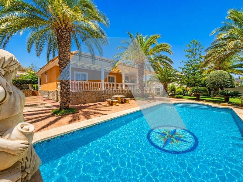 Foto ea8a7178-1912-4782-9630-e4e13cf974cb. Xalet amb calefacció aparcament piscina a La Huerta Mutxamel