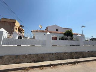 Casa a Cañada del Fenollar. Chalet independiente a 5 minutos de san vicente
