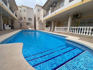 Casa a Catral. Vendo bungalow a 20 minutos de la playa