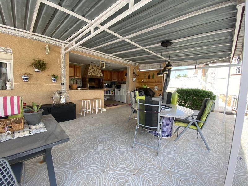 Foto 3ad97415-efa3-4bef-ad9c-66814884fee3. Xalet amb aparcament piscina a Catral