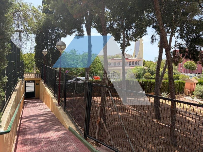 Foto 0cd98cc6-1eb6-4f84-b6d1-5f5cc84b013d. Pis amb aparcament piscina a San Blas Alicante