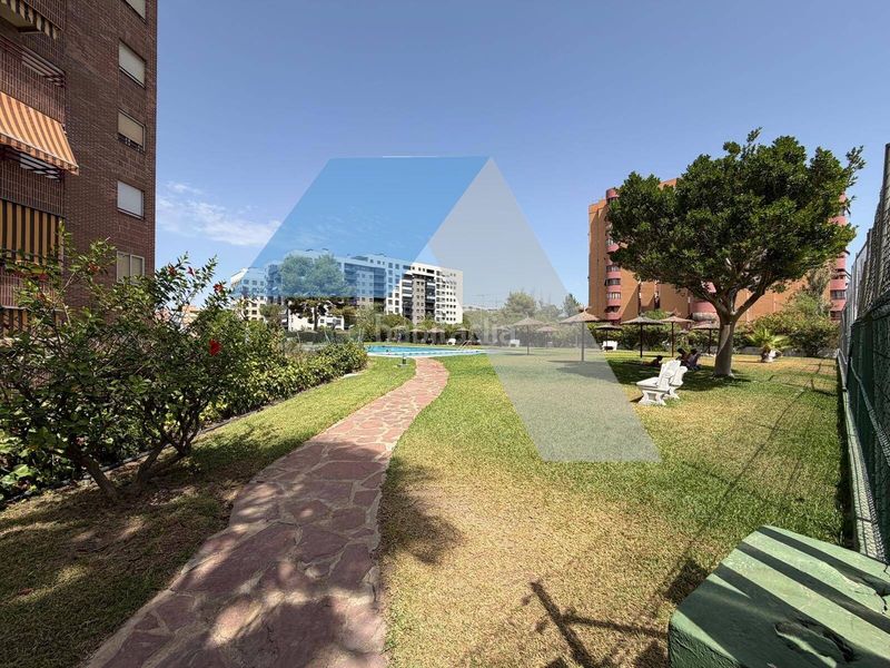 Foto 8161d1af-c1bc-457d-89f4-85a0978da3ac. Pis amb aparcament piscina a San Blas Alicante