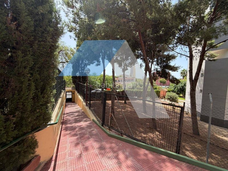 Foto f2d5f0b1-2ffa-42ea-bef4-122b55d142fe. Pis amb aparcament piscina a San Blas Alicante