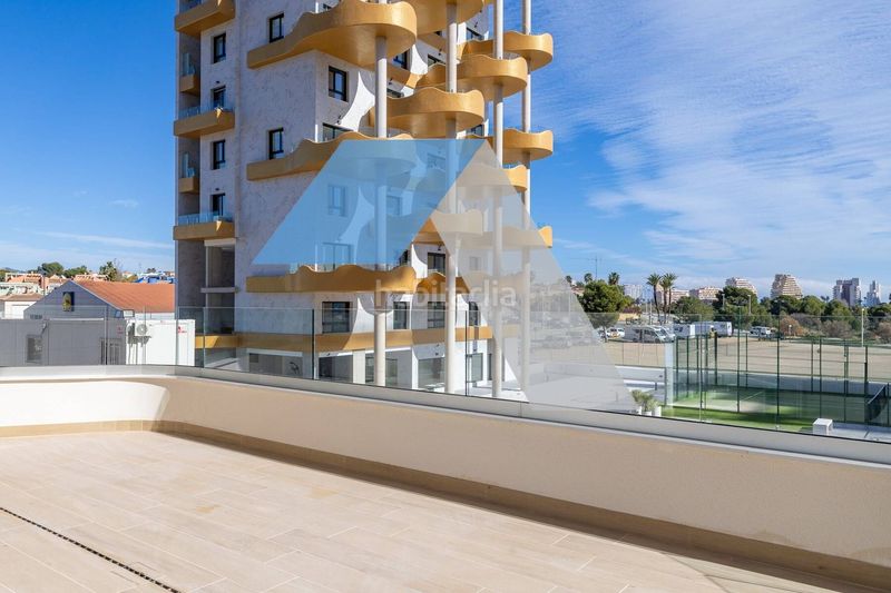 Foto b4f8fa9f-6b8d-4f4c-a602-f32c2d5f255a. Apartament amb aparcament piscina a Marisol Park - Ortembach - Los Almendros Calp