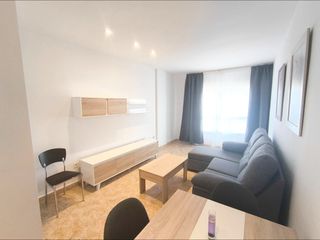 Miete Appartement in Ronda Sur. Piso en ronda sur con garaje