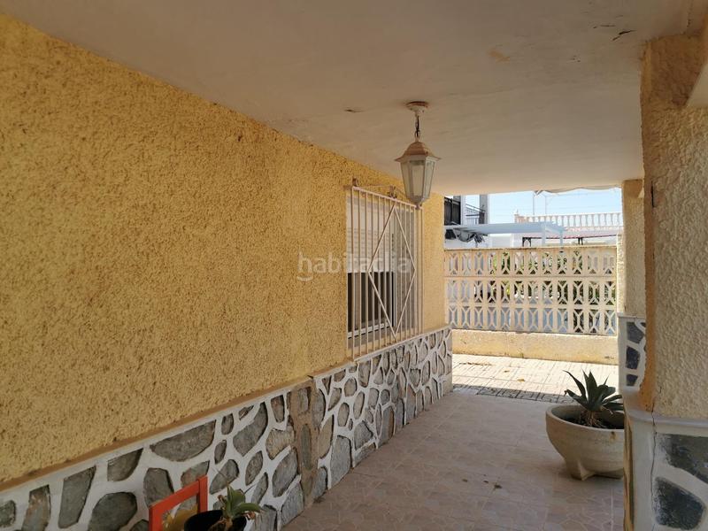 Foto 1e2c157c-8e0d-4be1-8a95-d2a0610e2124. Chalet con parcheggio piscina in San Fulgencio