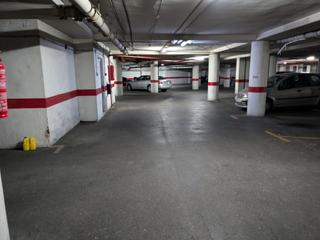 Aparcament cotxe a Jubalcoi. Plaza de parking zona plaza benidorm  altabix