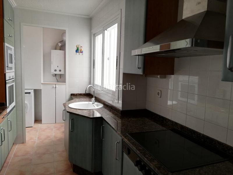 Foto 3bcf0950-61ce-4f70-861f-20b1a8b286b0. Location appartement avec chauffage dans Centro Elche / Elx