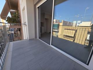 Lloguer Pis a Plaza Crevillente - Antiguos Juzgados - El Asilo. Alquiler de obra nueva en sector v