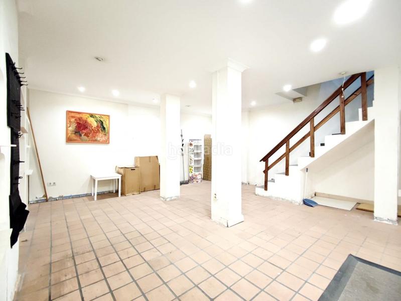 Foto f3f9fa44-38eb-494c-be2b-444c7dd6306d. Lloguer local comercial a Centro Elche / Elx