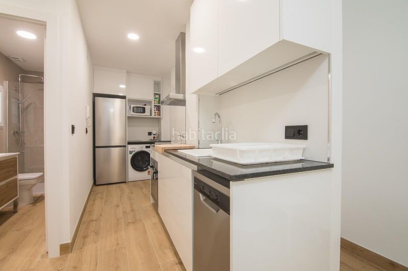 Foto c69c6d57-c0ac-4e4b-8b39-64d3e5773ecc. Casa amb calefacció a Plaza Crevillente - Antiguos Juzgados - El Asilo Elche / Elx