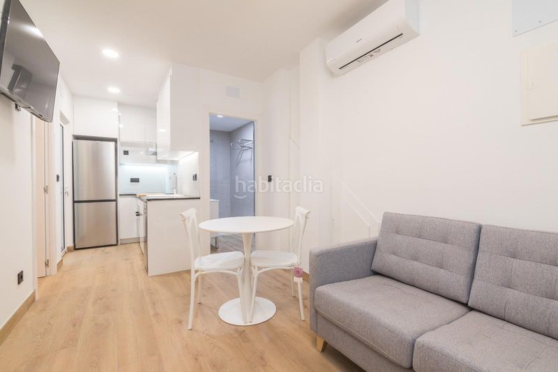 Foto f41505f6-d990-499a-8604-468333eb8035. Casa amb calefacció a Plaza Crevillente - Antiguos Juzgados - El Asilo Elche / Elx
