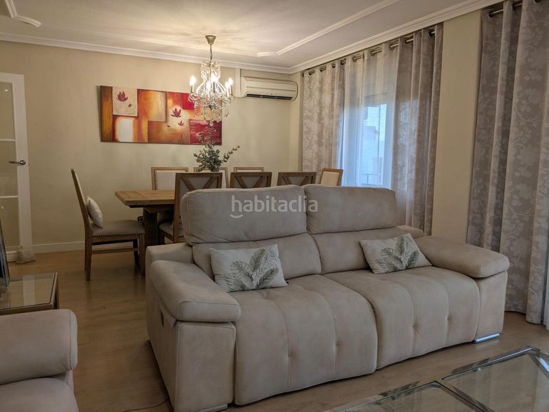 Foto e0b8c3e1-e9e5-42ee-be1a-ea8f62257aa6. Pis amb aparcament a Reina Victoria - Miguel Hernández Elche / Elx