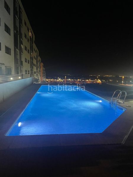 Foto 27c161ab-df95-4fd0-b053-b7ba8634bd4e. Piso  seminuevo en urbanización con piscina en Crevillente