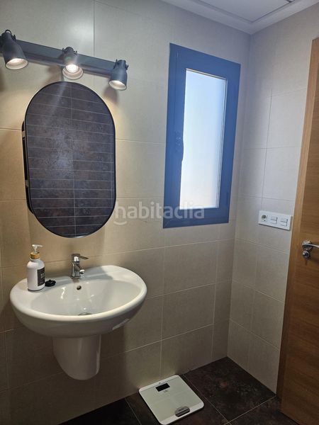 Foto a0f702a7-49fd-4a60-9ee5-535c83ed8020. Piso  seminuevo en urbanización con piscina en Crevillente