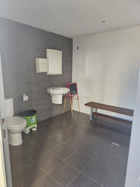 Foto c351fbab-b6b9-49aa-9a13-134d30d69171. Piso  seminuevo en urbanización con piscina en Crevillente