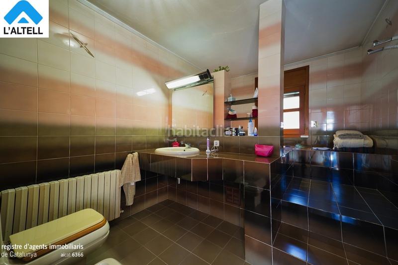Foto 955f7bc7-fd1d-49b8-9042-a9d535ad19f3. Chalet en Ametlla del Vallès (L´)