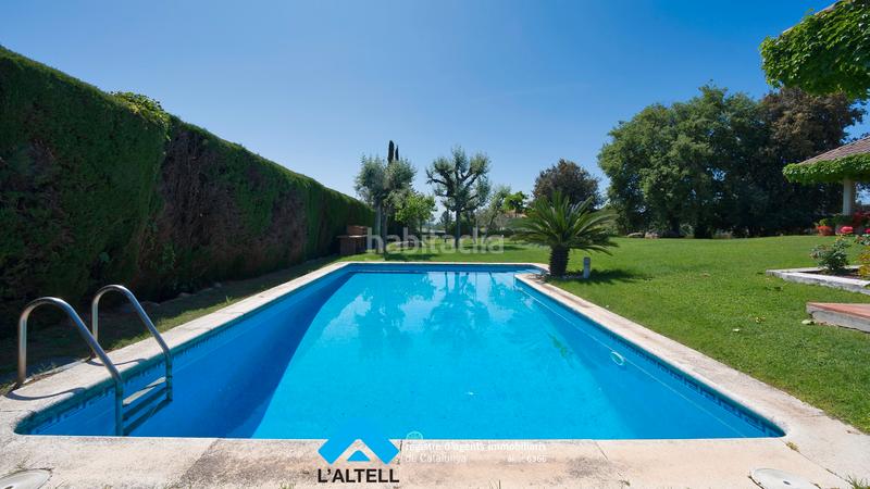 Foto d2f0d0a8-f73f-4c7e-a054-2bc701804558. Chalet en Canovelles